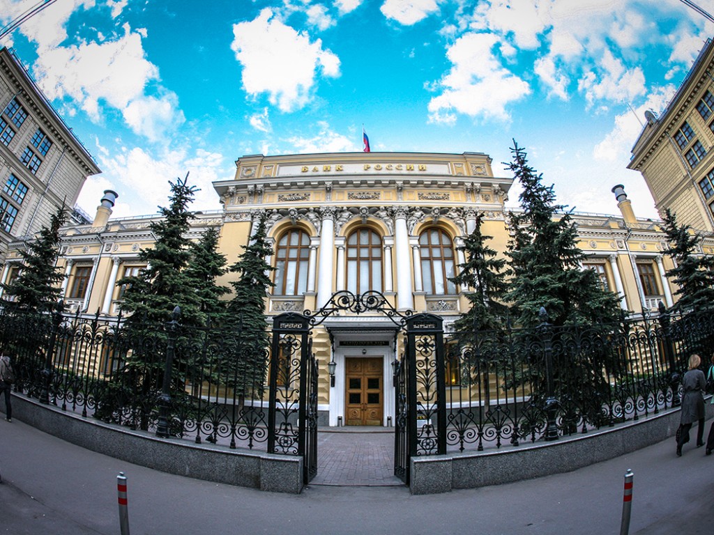 Сделки высокой степени иска. ЦБ хеджирует банковскую систему от клиентских претензий