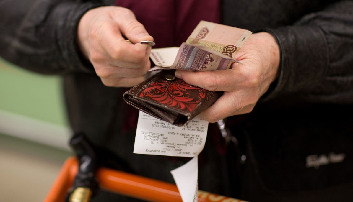 Число ощутивших экономический кризис россиян превысило 70%