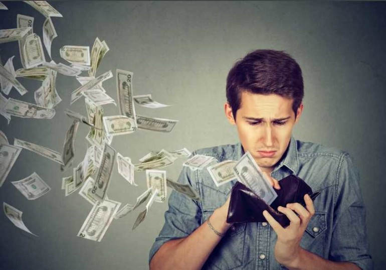 5 советов как контролировать расходы и не тратить деньги на ерунду