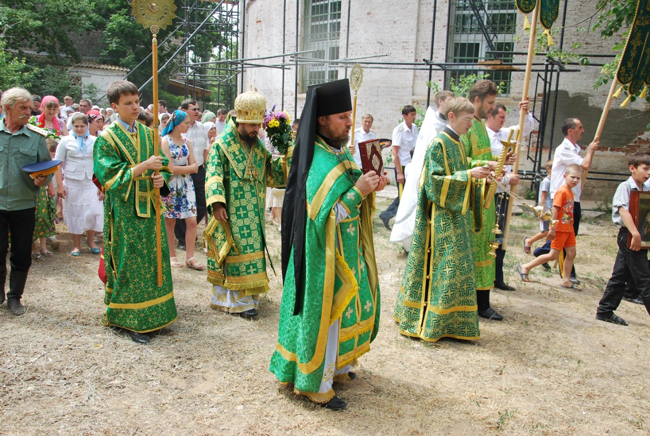Святая Троица в 2016 году